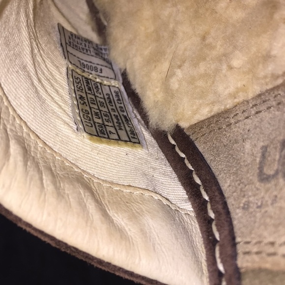 Suede UGG wedge clogs - Picture 4 of 6